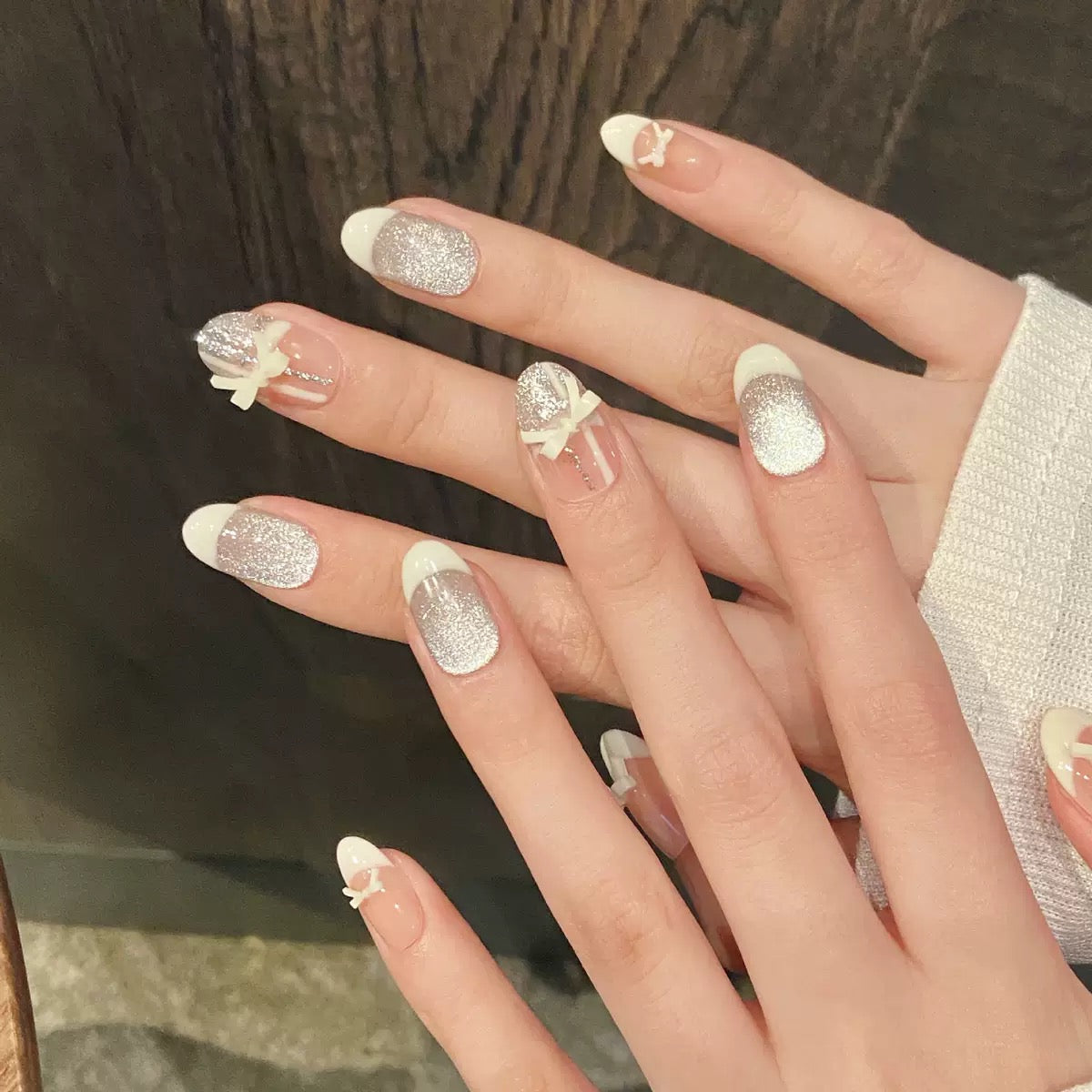 Elegant Bow French Nail