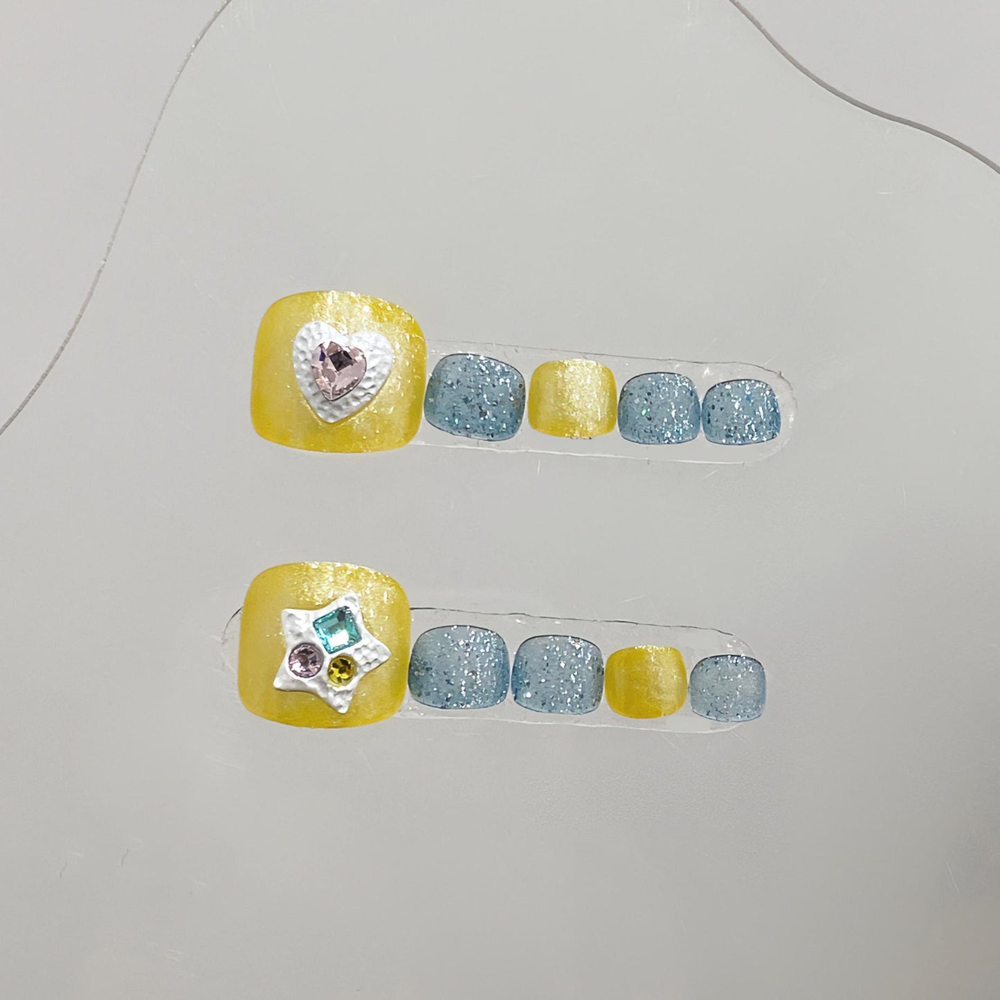 A star shell Square Handmade Press On Toe Nails