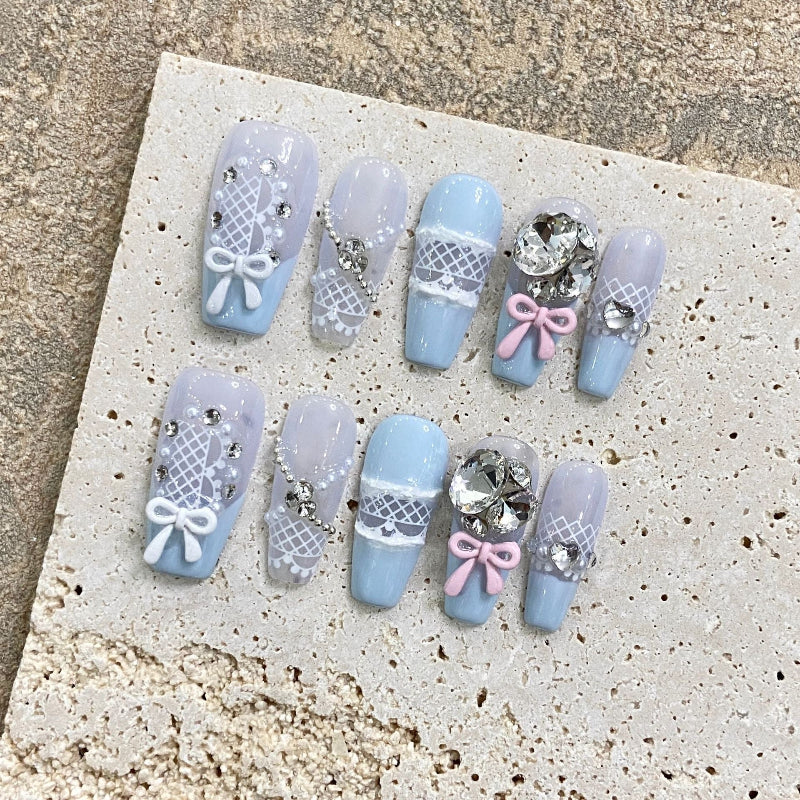 Lace Bow Blue Nail