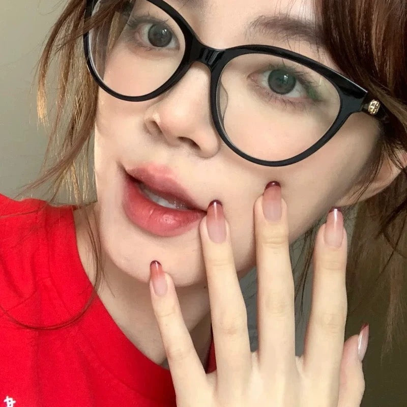 Red Halo French Nail