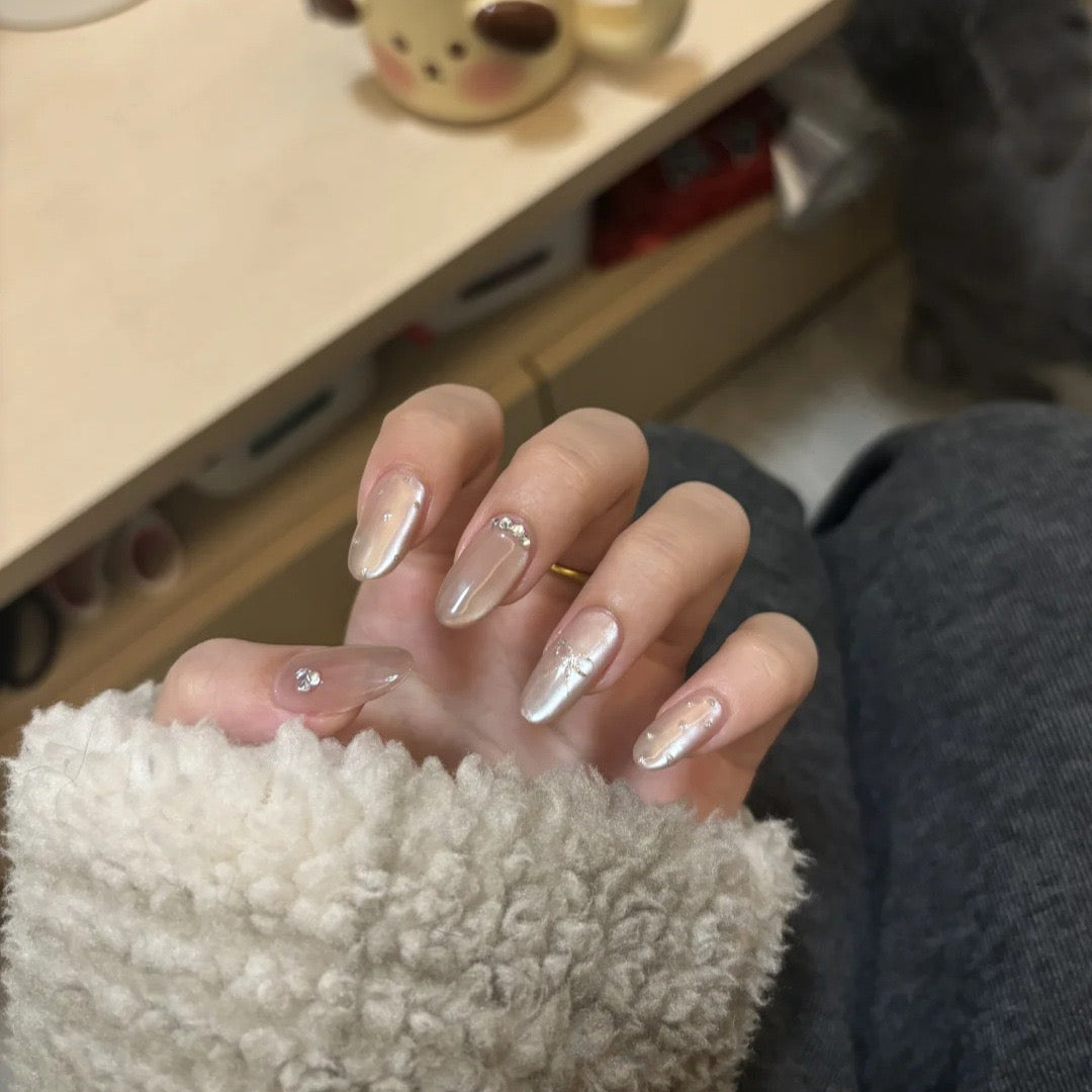 Ribbon Diamonds Nude Nail