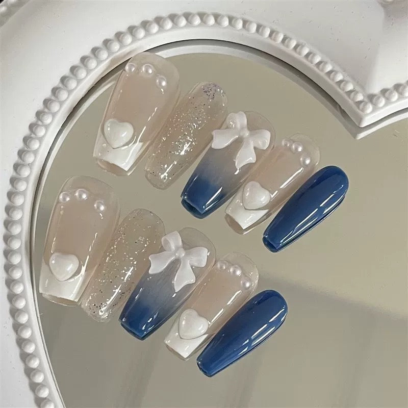 Bow Tie Blue Nail