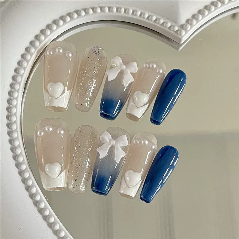Bow Tie Blue Nail