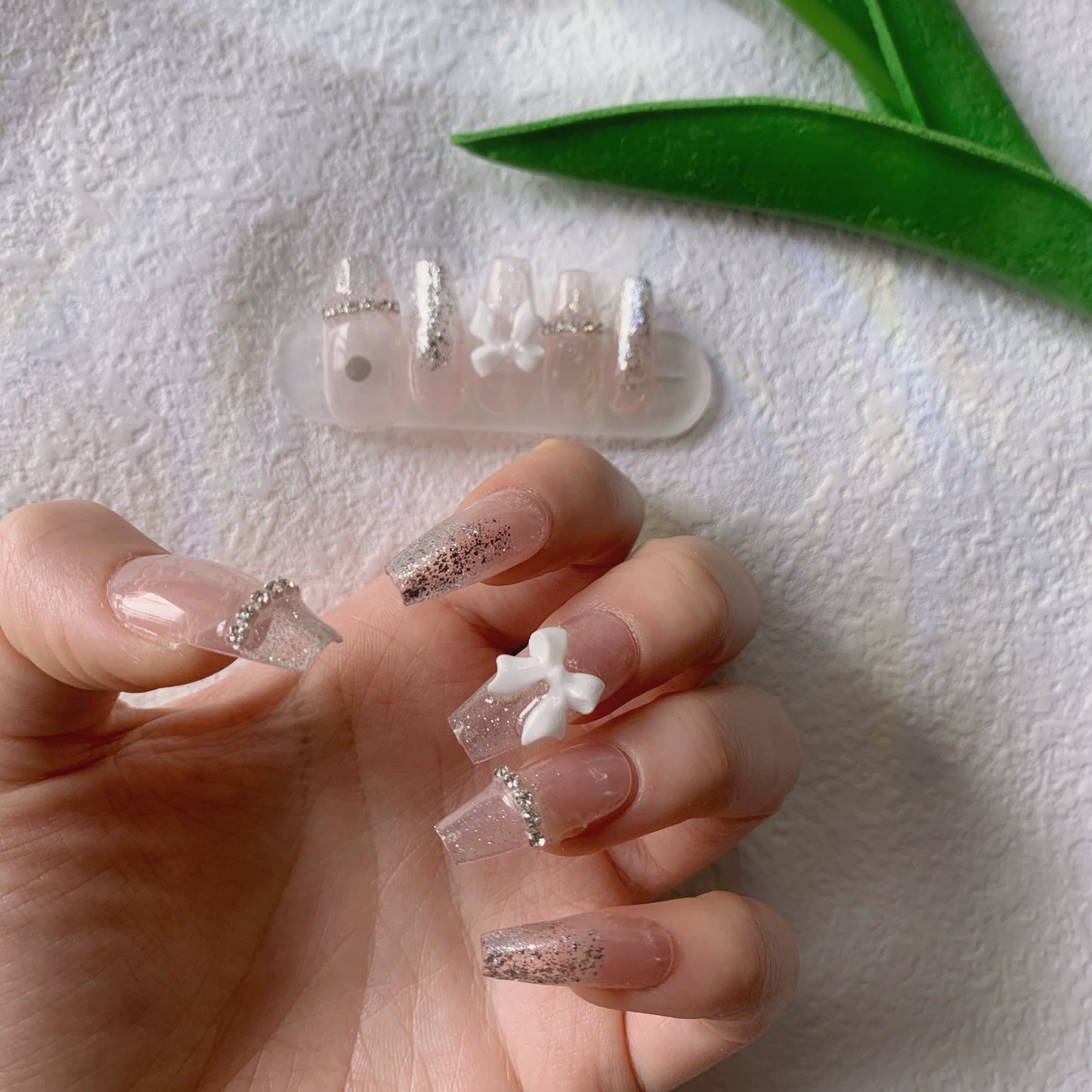 Bow Nude Nail