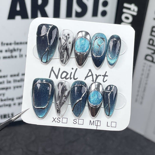 Deep Sea Labyrinth Handmade Press On Nail