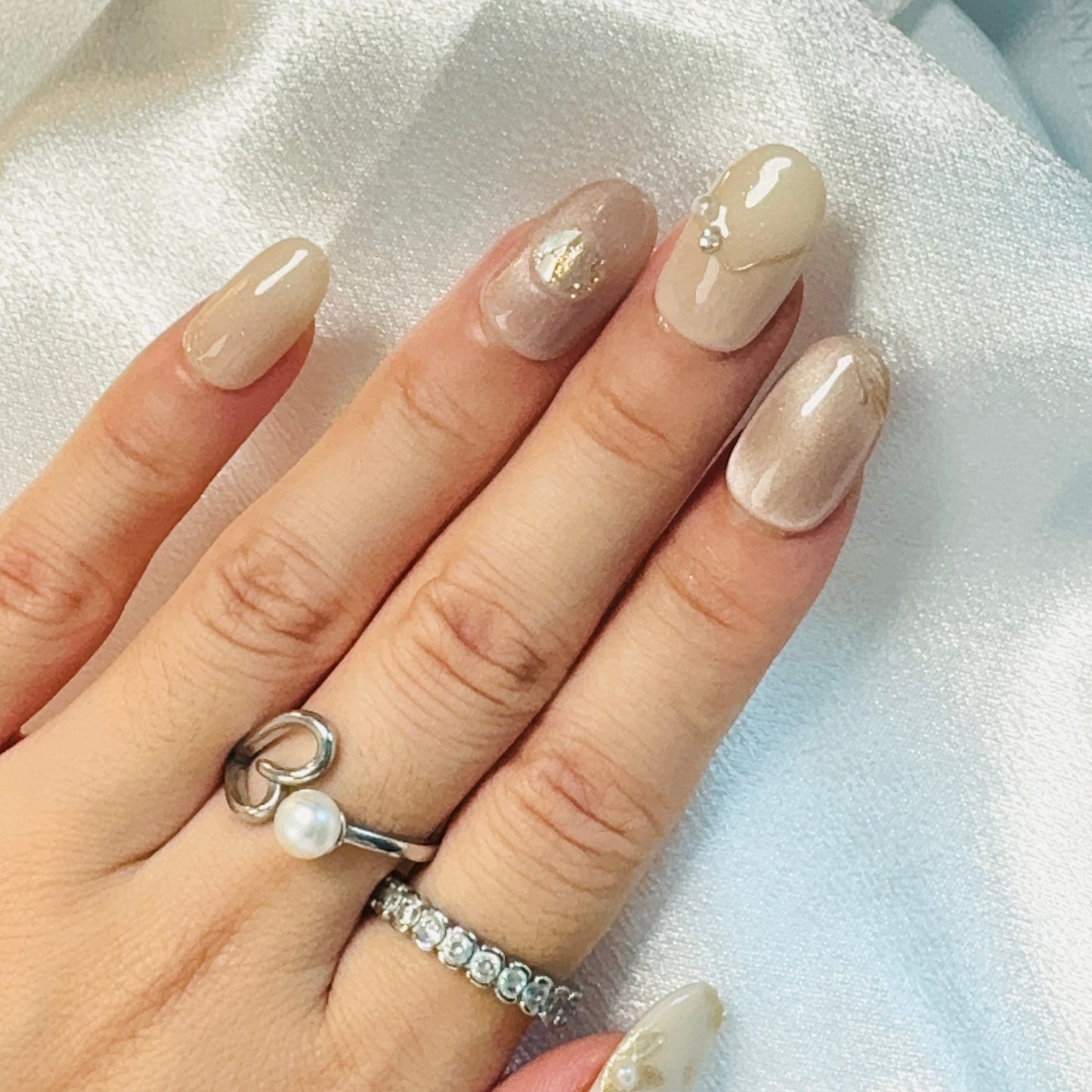 Flower Brown Nail