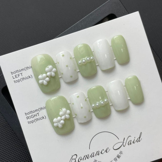 Little Flower Green Meadow Handmade Press On Nail