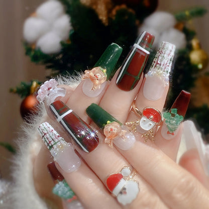 Santa Claus Christmas Nails