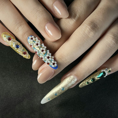 Palace Style Armour Pearls and Gemstones Handmade Press On Nail