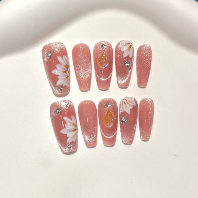 Big Daisy Pink Cat Eye Nail Handmade Press On Nails